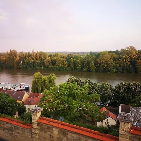 Maison De En Plein Centre Historique Apartment Conflans-Sainte-Honorine